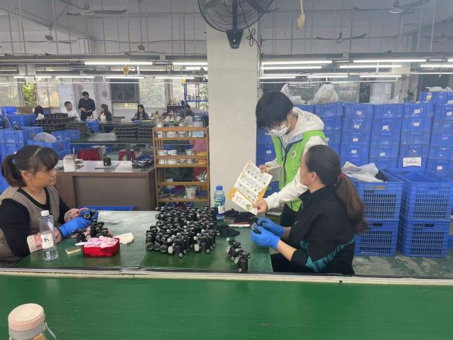 三鄉(xiāng)鎮(zhèn)開展“加強(qiáng)禁毒宣傳， 共創(chuàng)無毒企業(yè)”活動(dòng)照片1.jpg