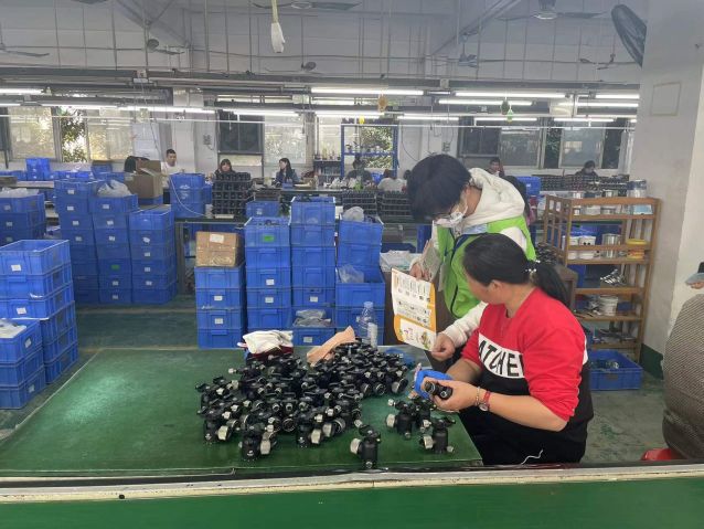 三鄉(xiāng)鎮(zhèn)開展“加強(qiáng)禁毒宣傳， 共創(chuàng)無毒企業(yè)”活動(dòng)照片3.jpg